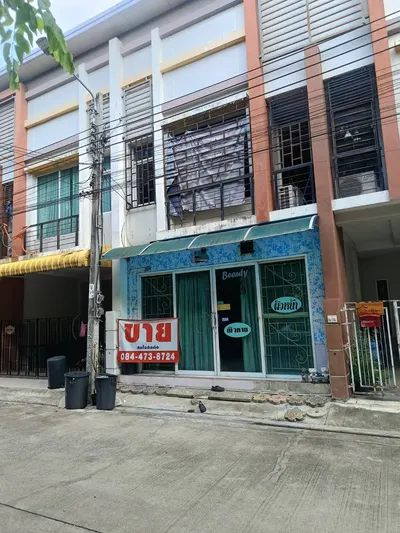 3-bed townhouse for sale near MRT Min Buri, photo 4 of 4