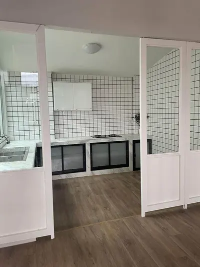 4-bed townhouse for sale near MRT Sutthisan, photo 4 of 5