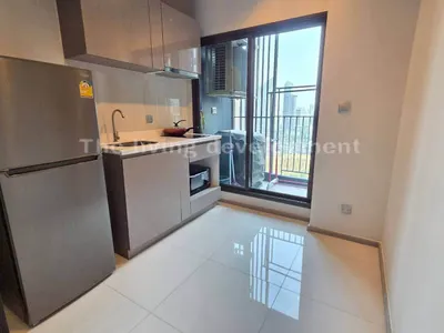 1-bed condo for rent at LIFE Asoke - Rama 9, photo 8 of 9