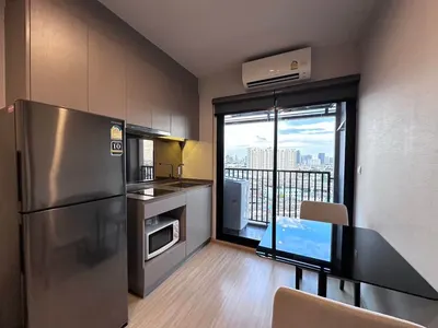 Condo 1 chambre à louer près de la station BTS Pho Nimit, photo 4 sur 5