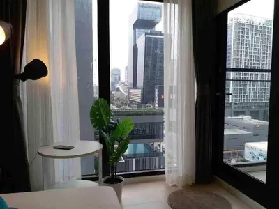 Condo à louer à Chewathai Residence Asoke, photo 9 sur 10