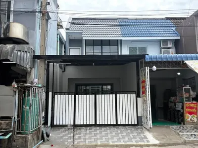BTS バンナー駅周辺の2ベッドルームタウンハウス（売買）、写真1/5