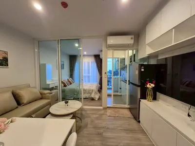 Condo à louer à Regent Home Bangna, photo 1 sur 5
