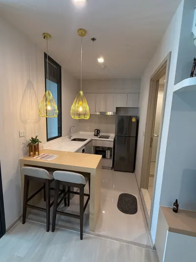 1-bed condo for rent at Life One Wireless, photo 10 of 10