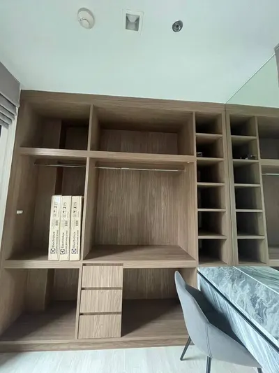 1-bed condo for rent at Life One Wireless, photo 3 of 10
