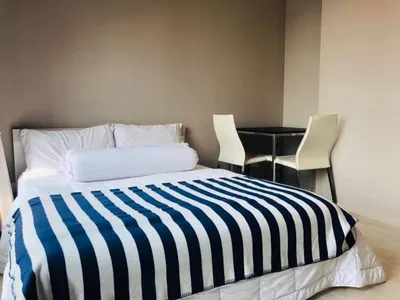 1-bed condo for rent at Condolette Midst Rama 9, photo 2 of 5