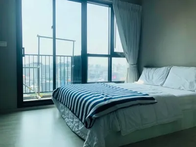 1-bed condo for rent at Condolette Midst Rama 9, photo 1 of 5