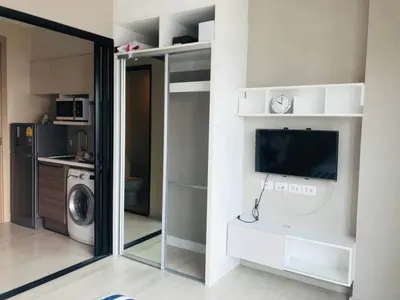 1-bed condo for rent at Condolette Midst Rama 9, photo 5 of 5