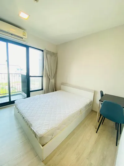 1-bed condo for rent at Condolette Midst Rama 9, photo 4 of 5
