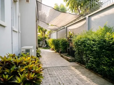 4-bed house for rent near MRT Bang Khun Non, photo 5 of 5