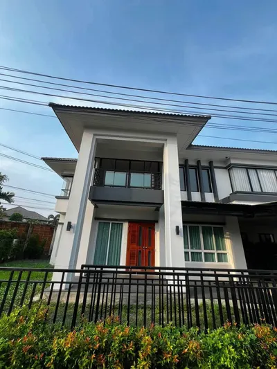 3-bed house for rent near MRT Outer Ring Road-Ram Inthra, photo 1 of 5