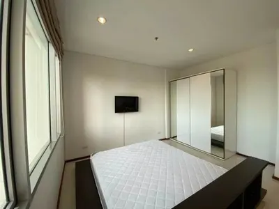Studio condo for rent near BTS Wongwian Yai, photo 5 of 5