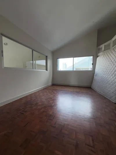 2-bed condo for rent near BTS Asok, photo 5 of 9