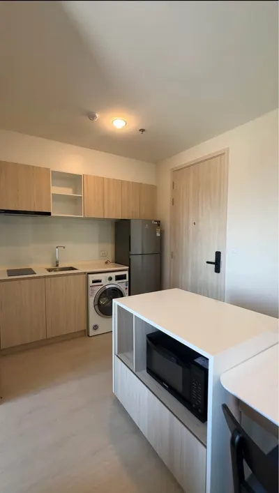 NUE Noble Ratchada Lat Phrao的2房公寓出租，第2张，共8张