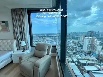 Aguston Sukhumvit 22の3ベッドルームコンドミニアム（賃貸）、写真2/5