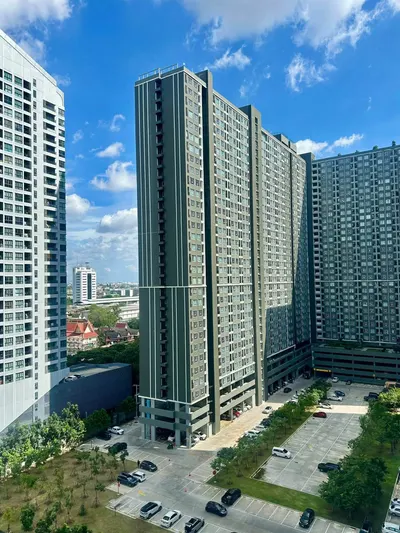 Condo for rent at Regent Home Bangna, photo 1 of 8