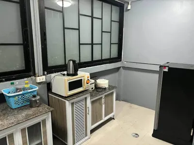 ให้เช่าทาวน์เฮาส์ 3 ห้องนอน ใกล้ ARL บ้านทับช้าง รูปที่ 4 จาก 5