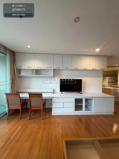 Condo 3 chambres à louer près de la station BTS Chong Nonsi, photo 4 sur 5