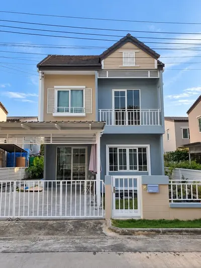 Maison 4 chambres à vendre près de la station MRT Khlong Bang Phai, photo 1 sur 5