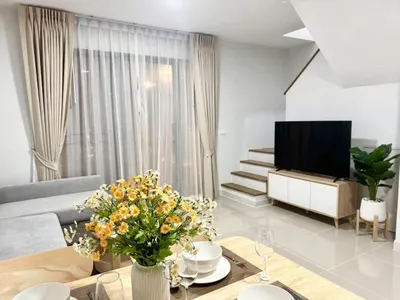 Maison de ville 3 chambres à louer à Pleno Sukhumvit-Bangna 2, photo 2 sur 5