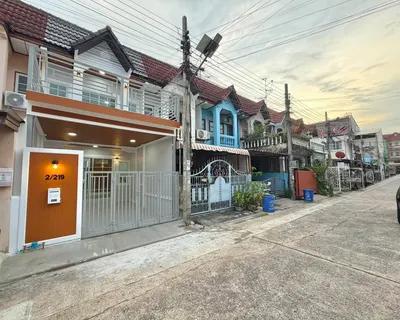 ขายทาวน์เฮาส์ 3 ห้องนอน ใกล้ MRT บางรักใหญ่ รูปที่ 2 จาก 5