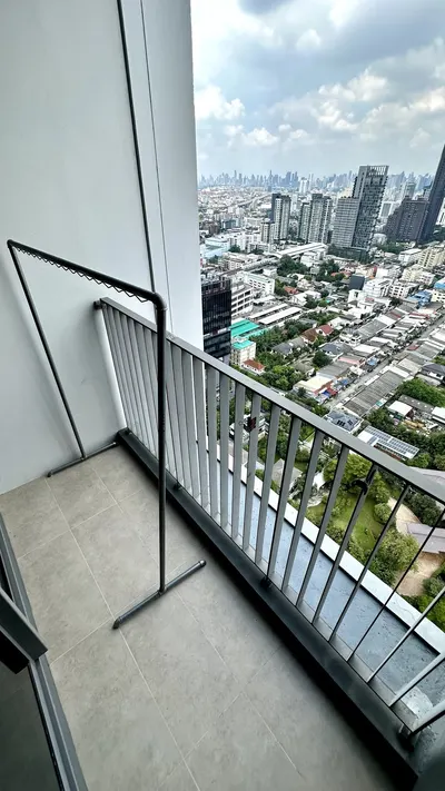 ให้เช่าคอนโด 1 ห้องนอน Whizdom Connect Sukhumvit รูปที่ 1 จาก 5