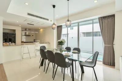 Courtyard Villa的4房独栋住宅出租，第3张，共5张