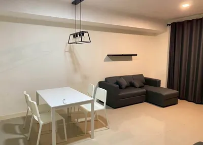 3-bed townhouse for rent near MRT Bang Phlu, photo 3 of 5
