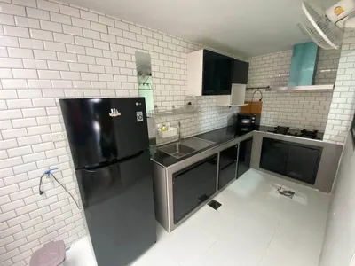 3-bed townhouse for rent near MRT Bang Phlu, photo 4 of 5