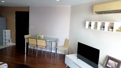 2-bed condo for rent near ARL Makkasan, photo 5 of 5