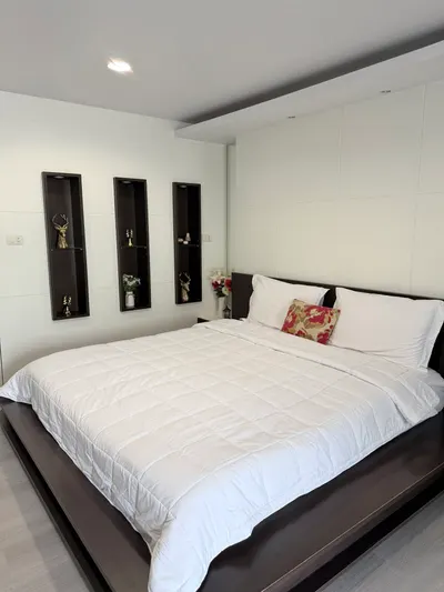 Studio condo for rent at Ratchada City Condo, photo 1 of 10