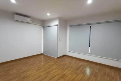 3-bed townhouse for rent near BTS Khu Khot, photo 4 of 5