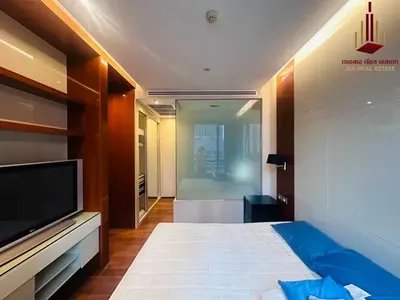Condo 1 chambre à louer près de la station MRT Khlong Toei, photo 5 sur 5