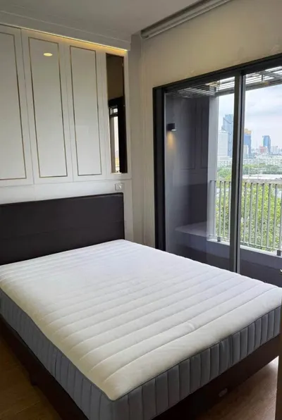 Condo 1 chambre à louer près de la station MRT Phra Ram 9, photo 4 sur 5