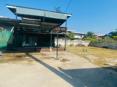 Maison 3 chambres à louer près de la station ARL Lat Krabang, photo 1 sur 5