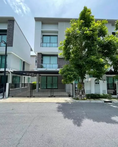 Baan Klang Muang Classe Ekkamai-Ramintra的4房独栋住宅出租，第6张，共8张