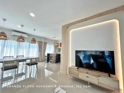 Grande Pleno Sukhumvit-Bangnaの3ベッドルーム一戸建て（賃貸）、写真3/5
