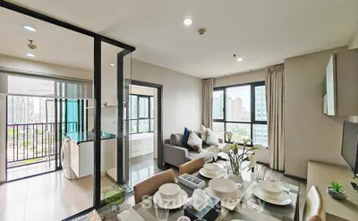 2-bed condo for rent at The Base Park East Sukhumvit 77, photo 1 of 5