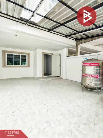 ขายทาวน์เฮาส์ 4 ห้องนอน ใกล้ MRT แยกนนทบุรี 1 รูปที่ 2 จาก 5