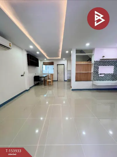 3-bed townhouse for sale near BTS Khu Khot, photo 4 of 5