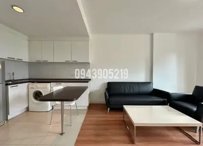 1-bed condo for rent near BTS Bang Na, photo 2 of 5