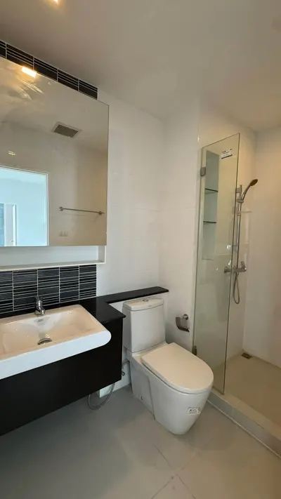 Condo 2 chambres à louer près de la station BTS Bang Na, photo 4 sur 5