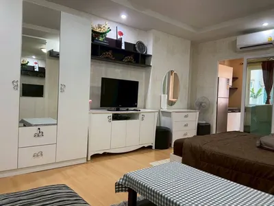 Condo for rent near MRT Sutthisan, photo 3 of 5