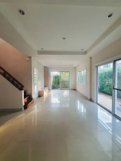 ขายบ้าน 4 ห้องนอน ใกล้ ARL ลาดกระบัง รูปที่ 4 จาก 5