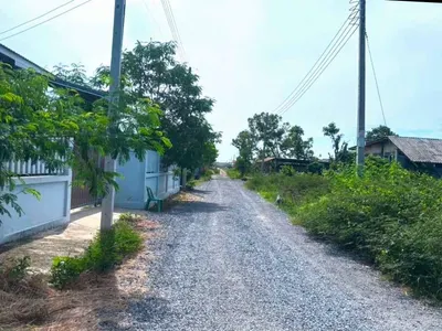 Land for sale near BTS Khu Khot, photo 3 of 5