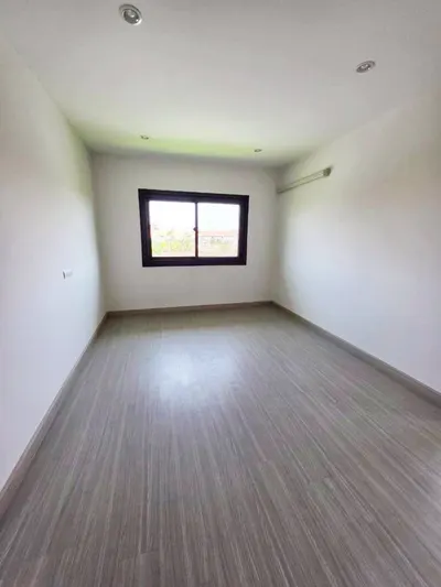 4-bed house for sale near MRT Bang Rak Yai, photo 5 of 5