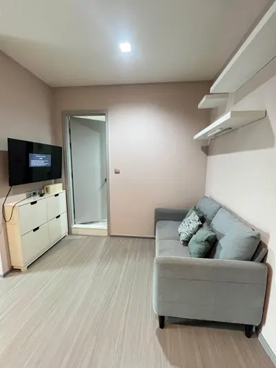 Life Sukhumvit 62の1ベッドルームコンドミニアム（賃貸）、写真2/5