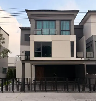 ให้เช่าบ้าน 4 ห้องนอน ใกล้ BTS บางนา รูปที่ 1 จาก 5