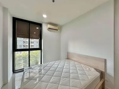 1-bed condo for rent near MRT Huai Khwang, photo 4 of 5