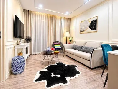 1-bed condo for sale at 333 Riverside, photo 2 of 6